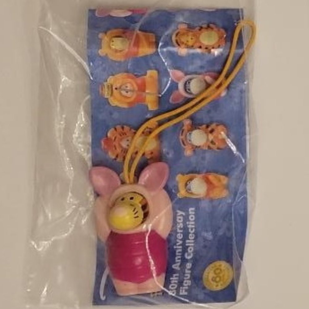 Winnie The Pooh Peek-A-Pooh Series 9 80Th Anniversary Tigger-Piglet Tomy Yujin
